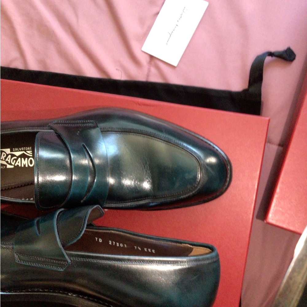 Ferragamo shoes - Picture 5 of 6